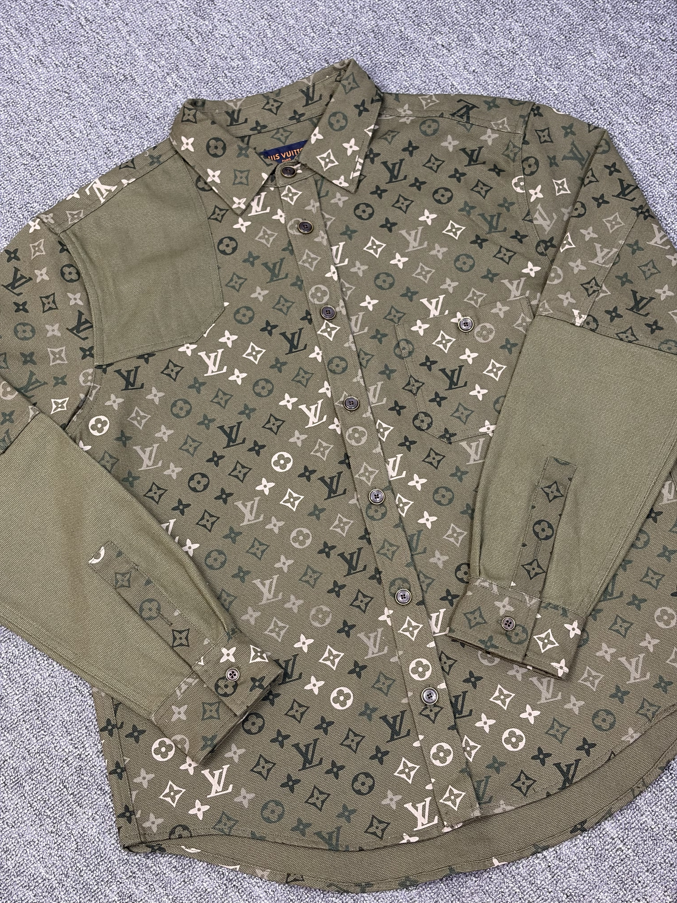 루이비통 Louis Vuitton 긴팔 셔츠