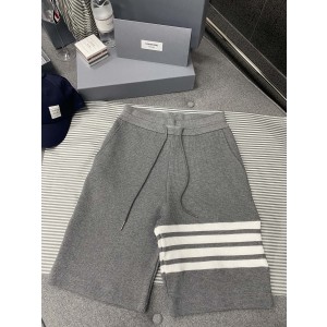 톰브라운 Thom Browne 반바지