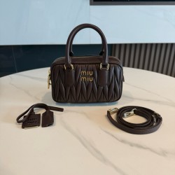 미우 미우 Miu Miu 5BB123 Arcadie 마테라쎄 나파 가죽 백 Briarwood 19cm