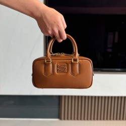 미우 미우 Miu Miu 5BB142-2 Arcadie 가죽 백 Cognac 22cm