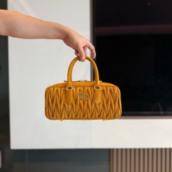 미우 미우 Miu Miu 5BB148 Arcadie Matelasse Suede Bag Whiskey 27cm
