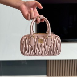 미우 미우 Miu Miu 5BP088 Arcadie 마테라쎄 나파 가죽 미니 백 Powder Pink 19cm