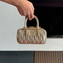 미우 미우 Miu Miu 5BP088 Arcadie 마테라쎄 나파 가죽 미니 백 Pyrite 19cm