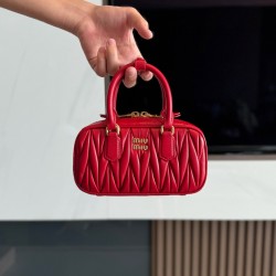 미우 미우 Miu Miu 5BP088 Arcadie 마테라쎄 나파 가죽 미니 백 Red 19cm