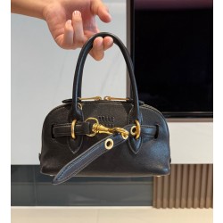 미우 미우 Miu Miu 5BP090 Aventure 미니 나파 가죽 백 Black 21cm