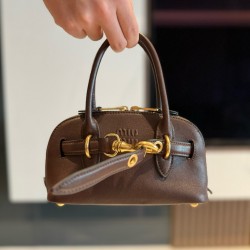 미우 미우 Miu Miu 5BP090 Aventure 미니 나파 가죽 백 Briarwood 21cm
