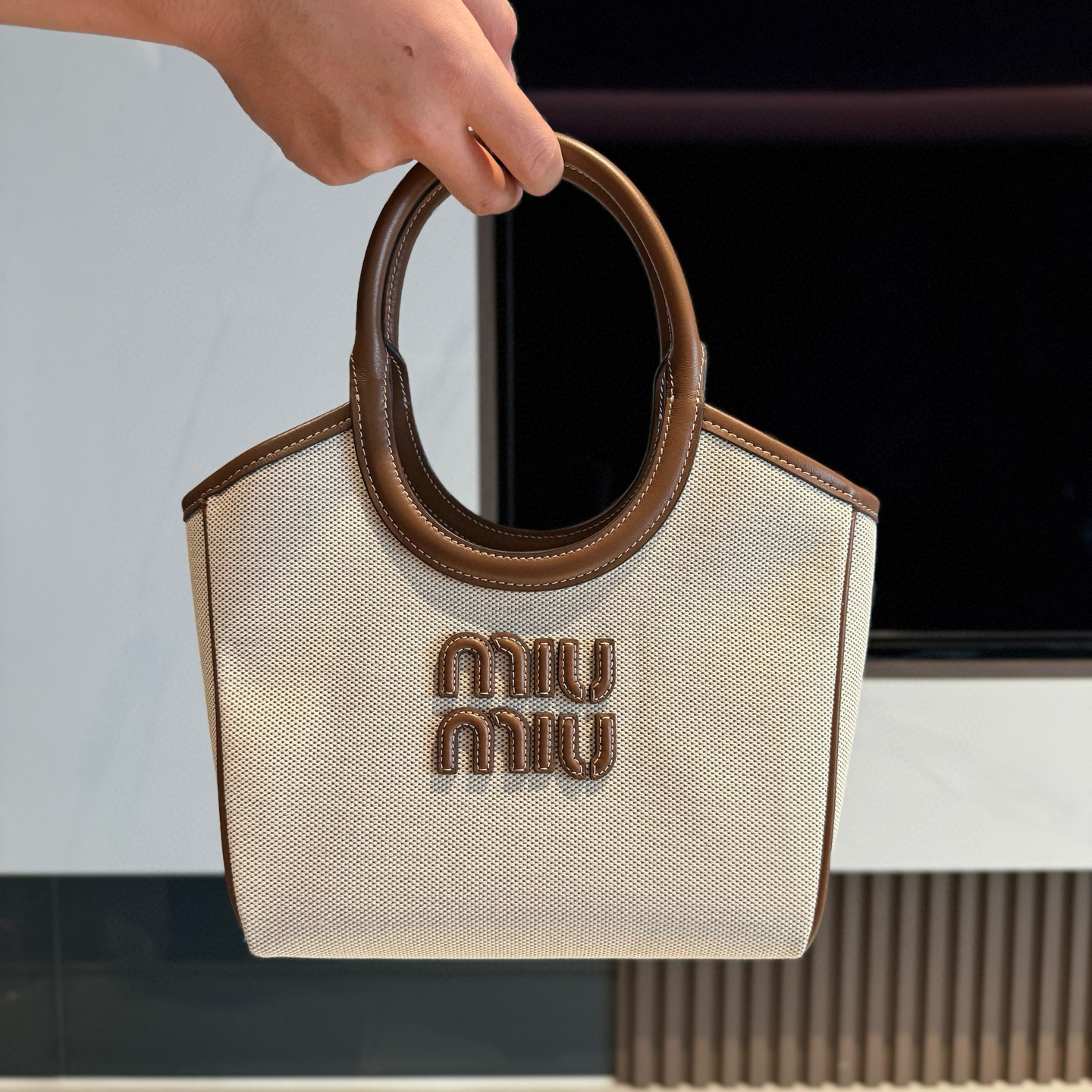 미우 미우 Miu Miu 5BG288 Ivy canvas bag Beige Brandy 22cm