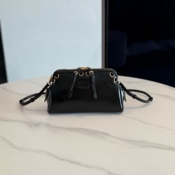 미우 미우 Miu Miu 5BF131 Caprice 가죽 클러치 Black 24cm