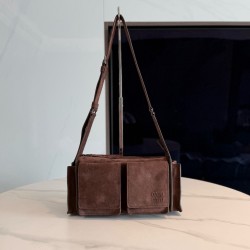 미우 미우 Miu Miu 5BC205 Utilitaire 스웨이드 숄더백 Dark Brown 26cm