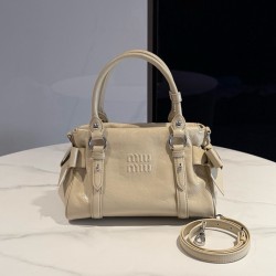 미우 미우 Miu Miu 5BA327 가죽 탑 핸들 백 Travertine Stone 28cm
