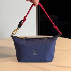 미우 미우 Miu Miu 5NE841 개버딘 파우치 Indigo and Amaranth 19cm