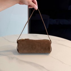 미우 미우 Miu Miu 5NE851 스웨이드 파우치 Brown 22cm