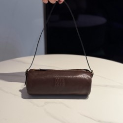 미우 미우 Miu Miu 5NE851 나파 레더 파우치 Brown 22cm
