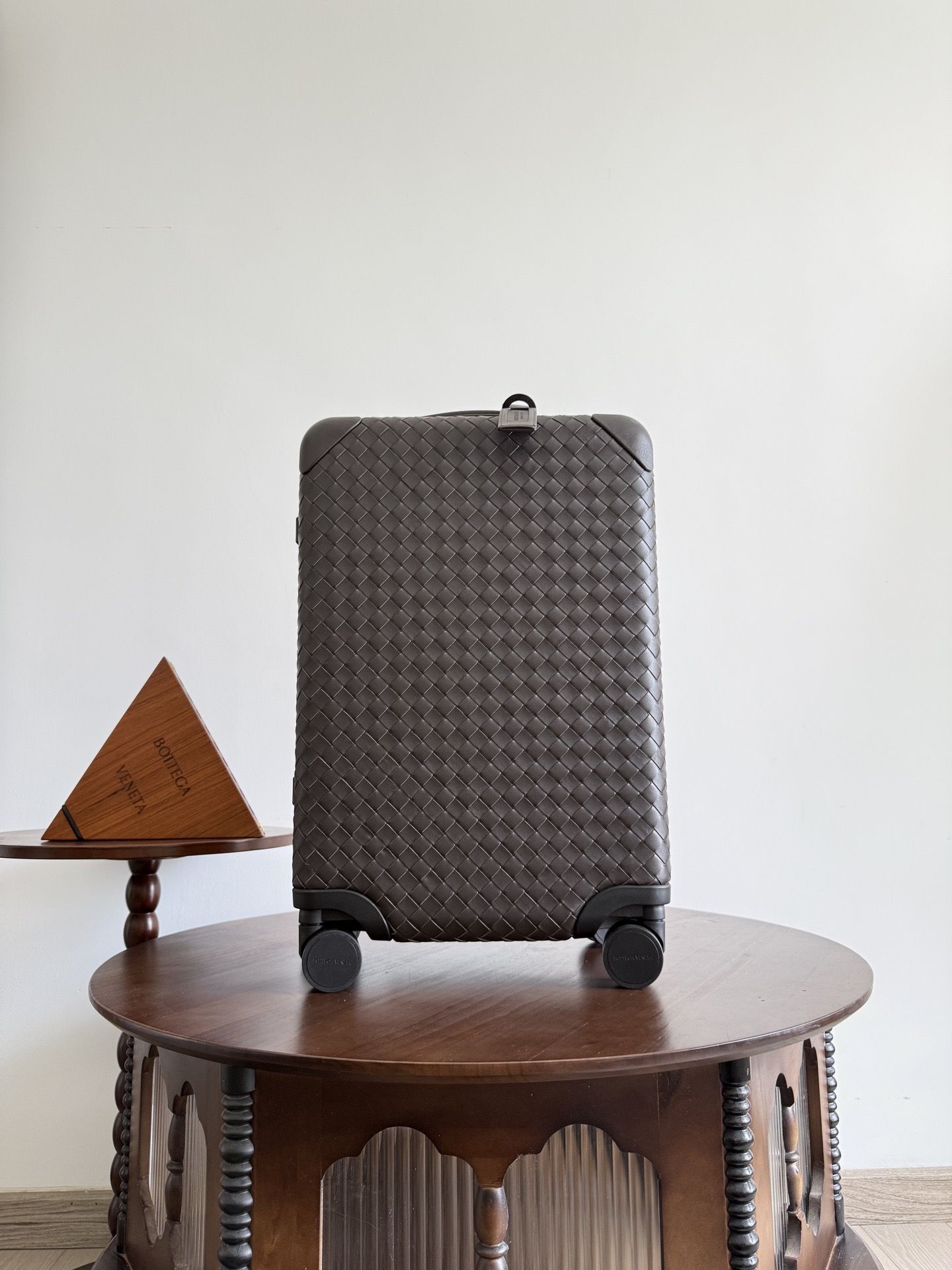 보테가베네타 Bottega Veneta 851376 Odyssey Intrecciato Cabin Suitcase Fondant 55cm