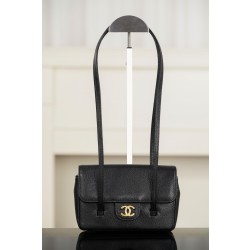 샤넬 Chanel 26P AP5068 Clutch with Leather Strap Grained Black 17cm