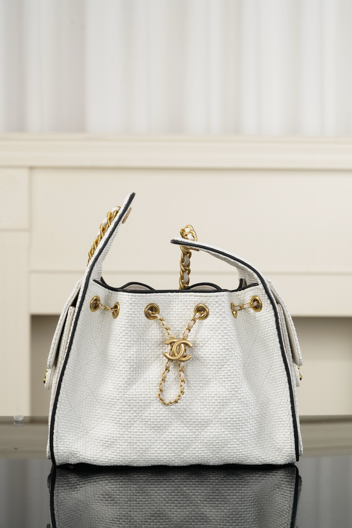 샤넬 CHANEL 25c AS5293 25Small Handbag Braided Raffia&White 26cm