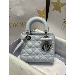 디올 Dior Small Lady Dior Bag Light blue 20cm