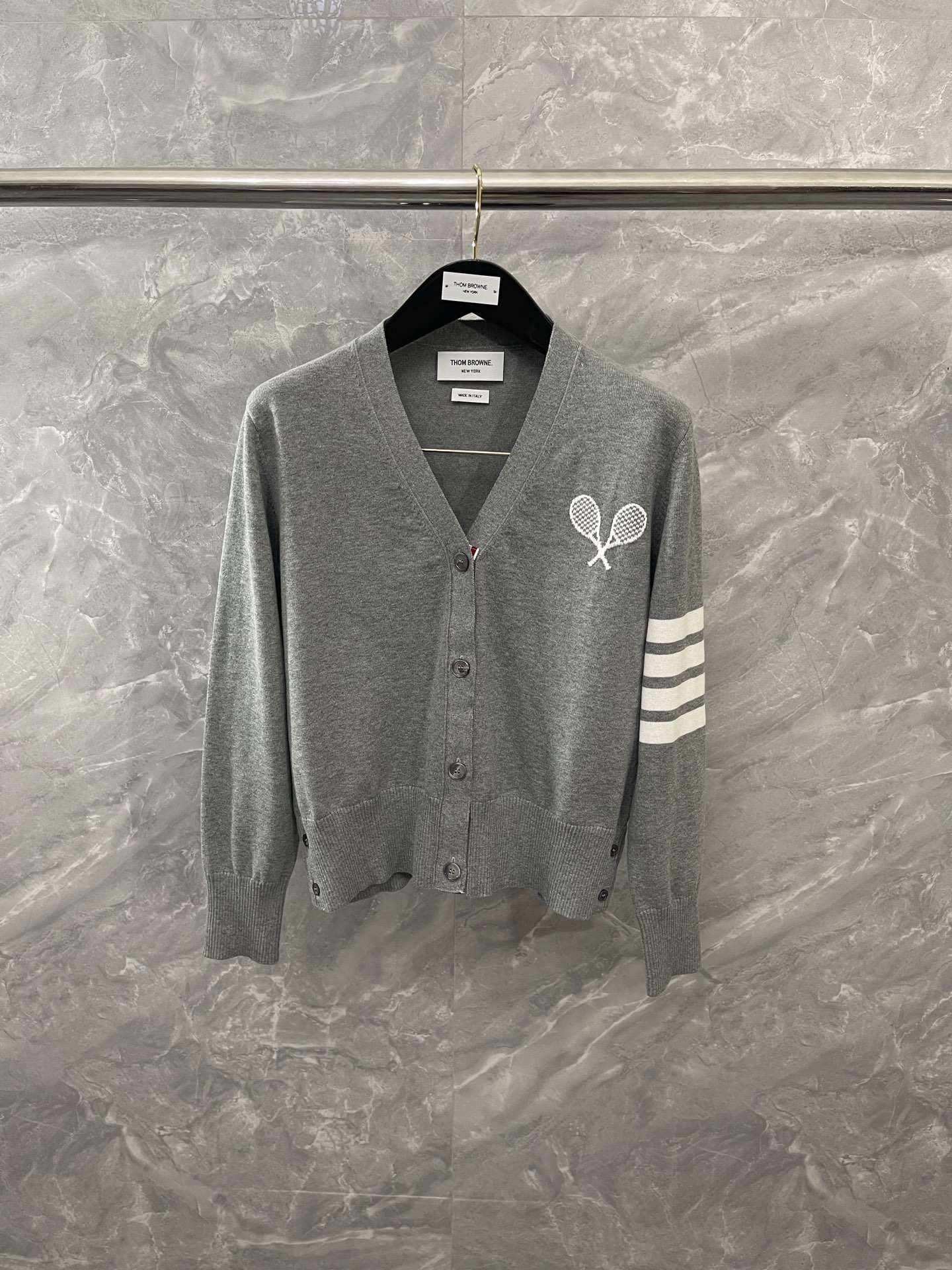 톰브라운 Thom Browne 가디건