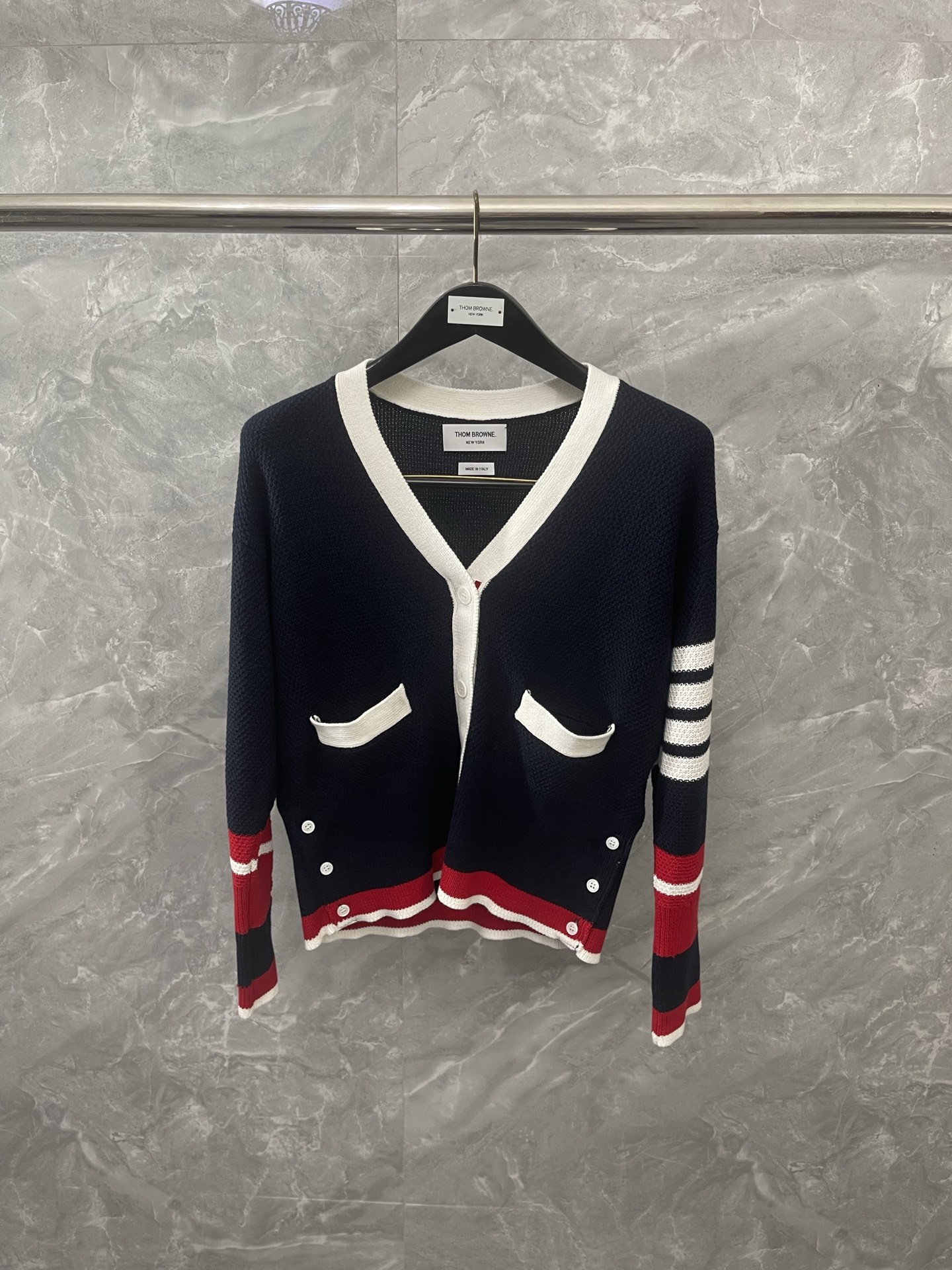 톰브라운 Thom Browne 가디건