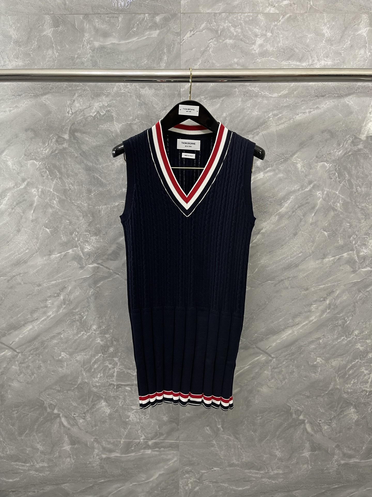 톰브라운 Thom Browne 조끼