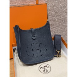에르메스 Hermes Evelyne 23cm Clemence 2Z Blue Niut/gold