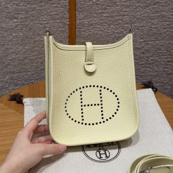 에르메스 Hermes Mini Evelyne 16cm clemence i8 Jaune Milton/silver