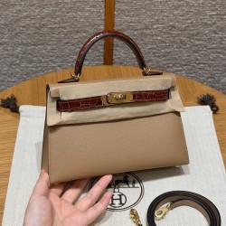 에르메스 Hermes Mini Kelly 19cm Madame and Alligator 0M Chai and 33 Miel/gold