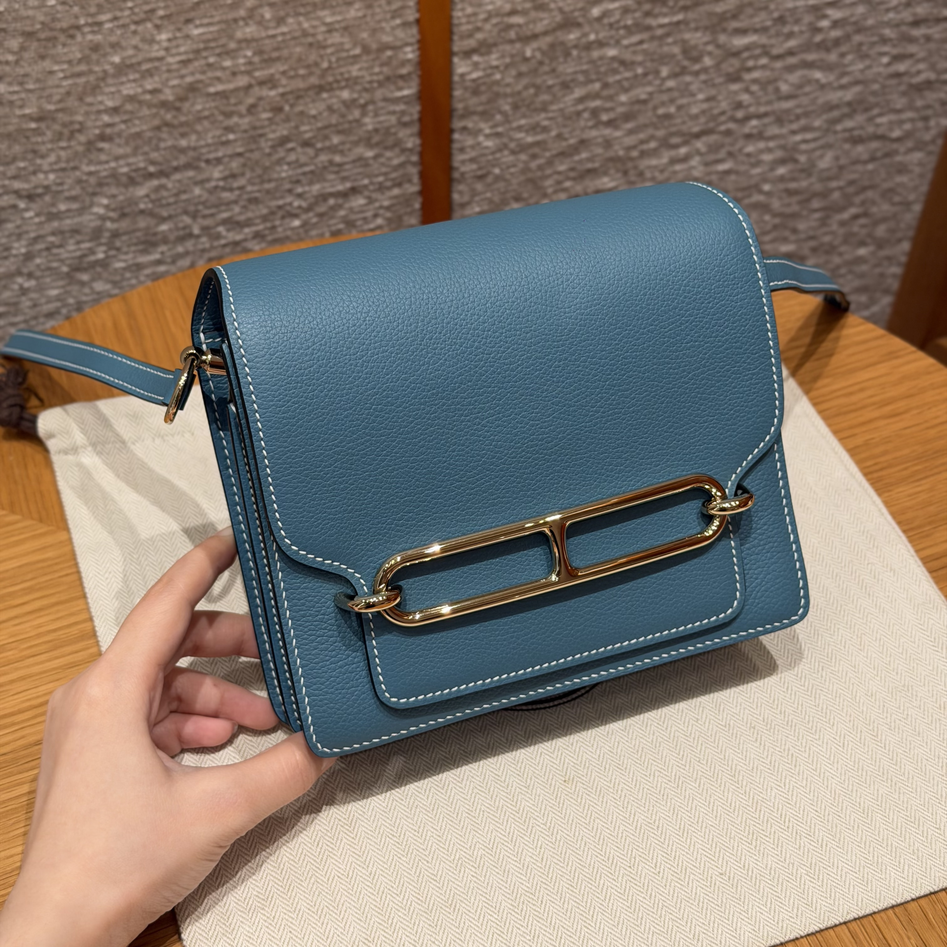 에르메스 Hermes Roulis 18cm Evercolor 75 Blue Jean/gold