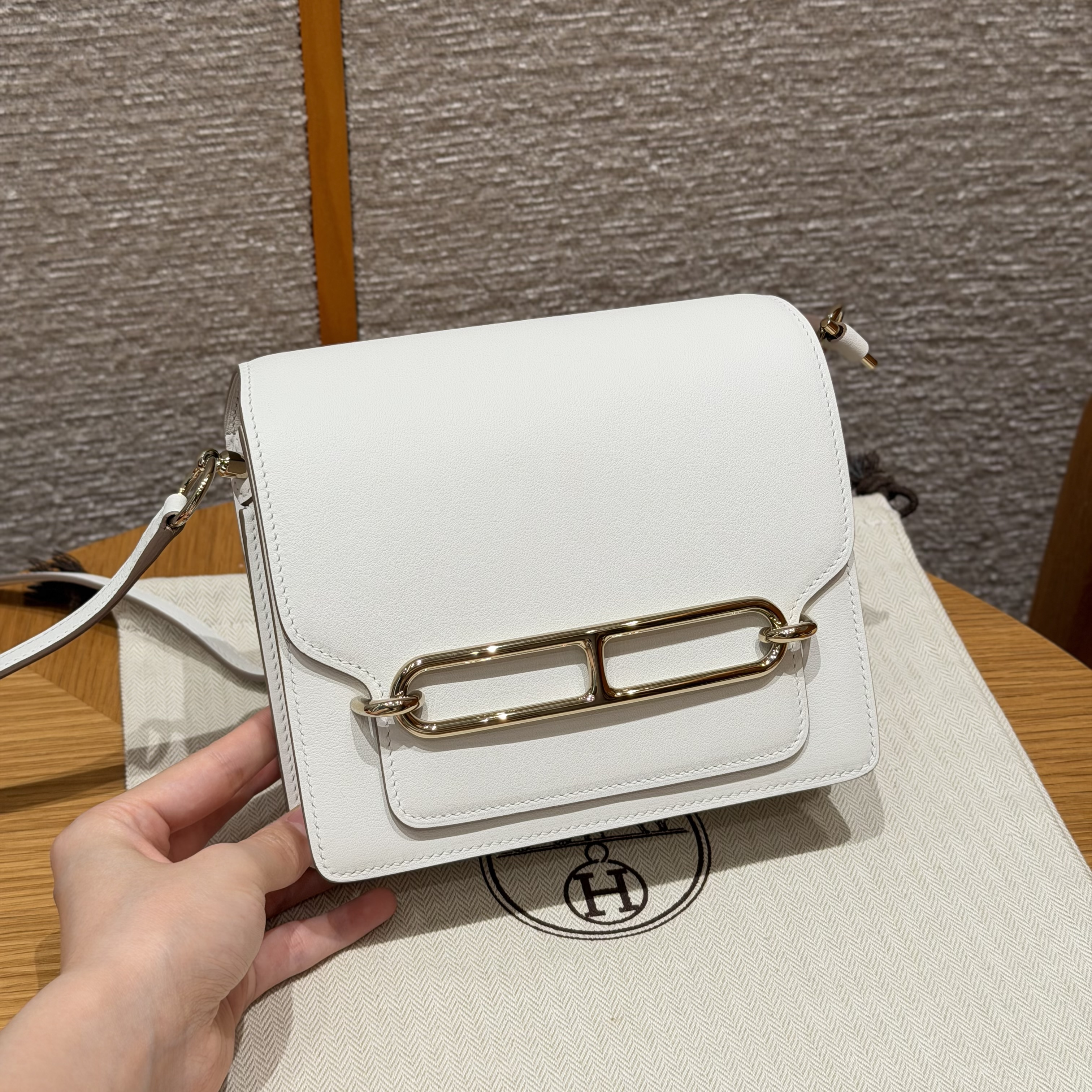 에르메스 Hermes Roulis 18cm Swift 0U New White/gold