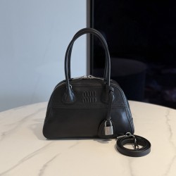 미우 미우 Miu Miu 5BB200 Vivant 가죽 백 Black 28cm