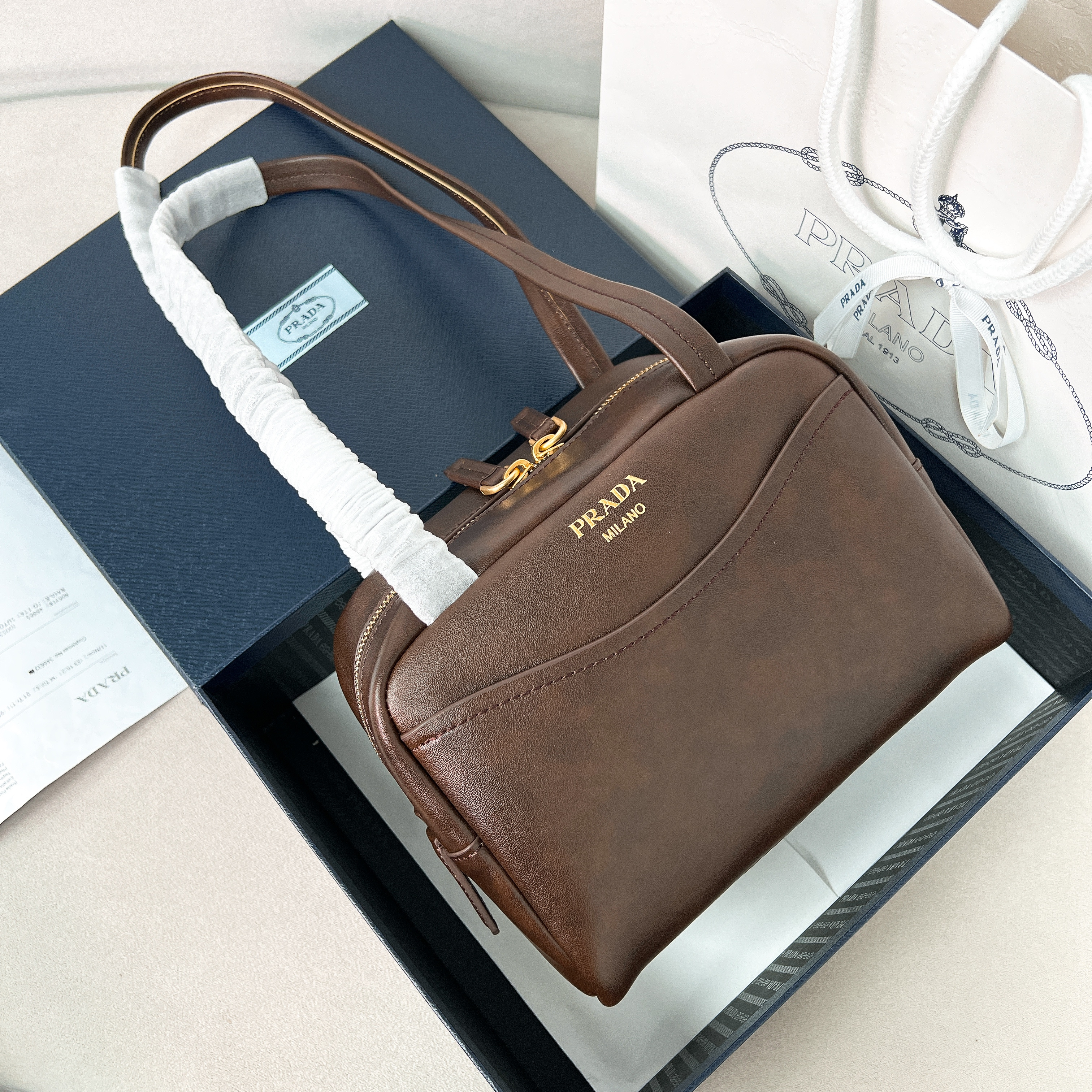 프라다 Prada 1BB167 Carry antiqued leather top-handle mini-bag Cocoa Brown 30cm