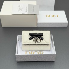 디올 Dior S2067 Lady Freesia 지갑 11cm