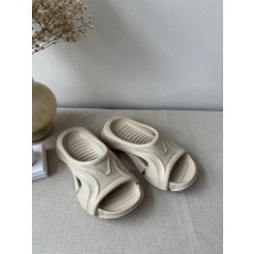 발렌시아가 Balenciaga Mold Thong Sandals