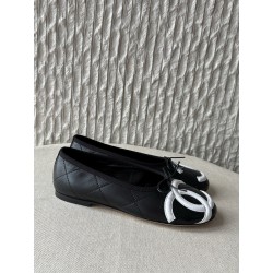 샤넬 CHANEL Cocobeach 플랫 Black
