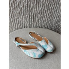발렌시아가 Maison Margiela Tabi Slingback Ballerina White Light Blue