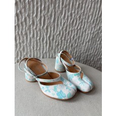 발렌시아가 Maison Margiela Tabi Sandal Pump White Light Blue