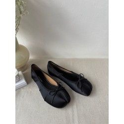 발렌시아가 Maison Margiela 플랫