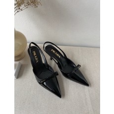 프라다 Prada Slingback Pumps