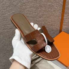 에르메스 Hermes 181 Oran sandal Highlights Alligator&37 Gold