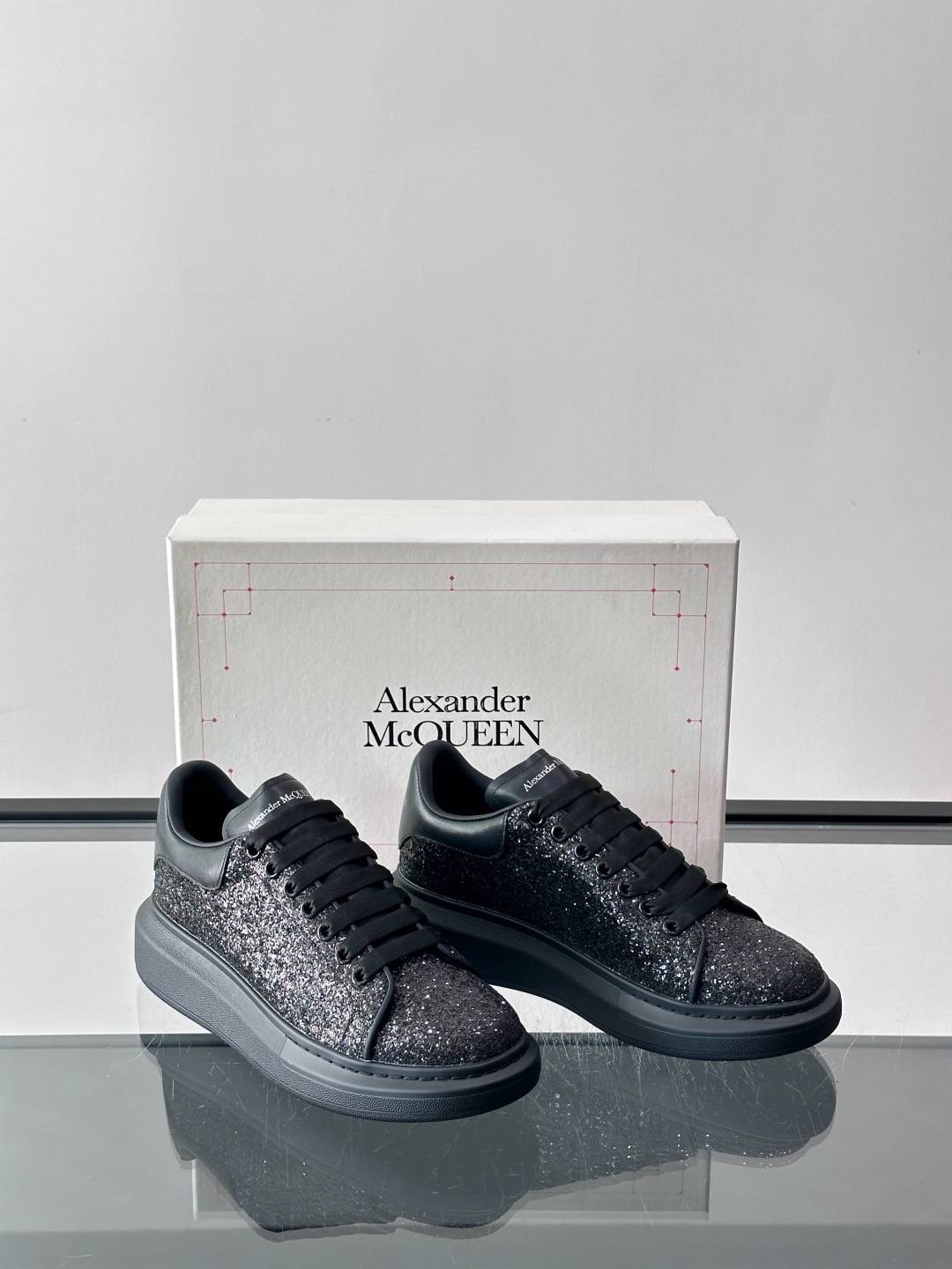 Alexander McQueen 스니커즈 Black