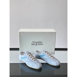 Alexander McQueen 스니커즈
