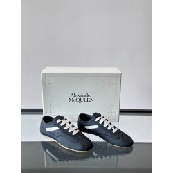 Alexander McQueen 스니커즈