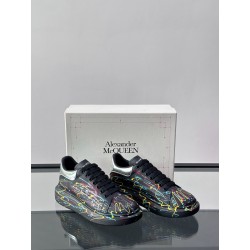 Alexander McQueen 스니커즈
