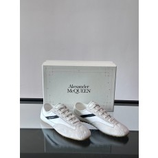 Alexander McQueen 스니커즈