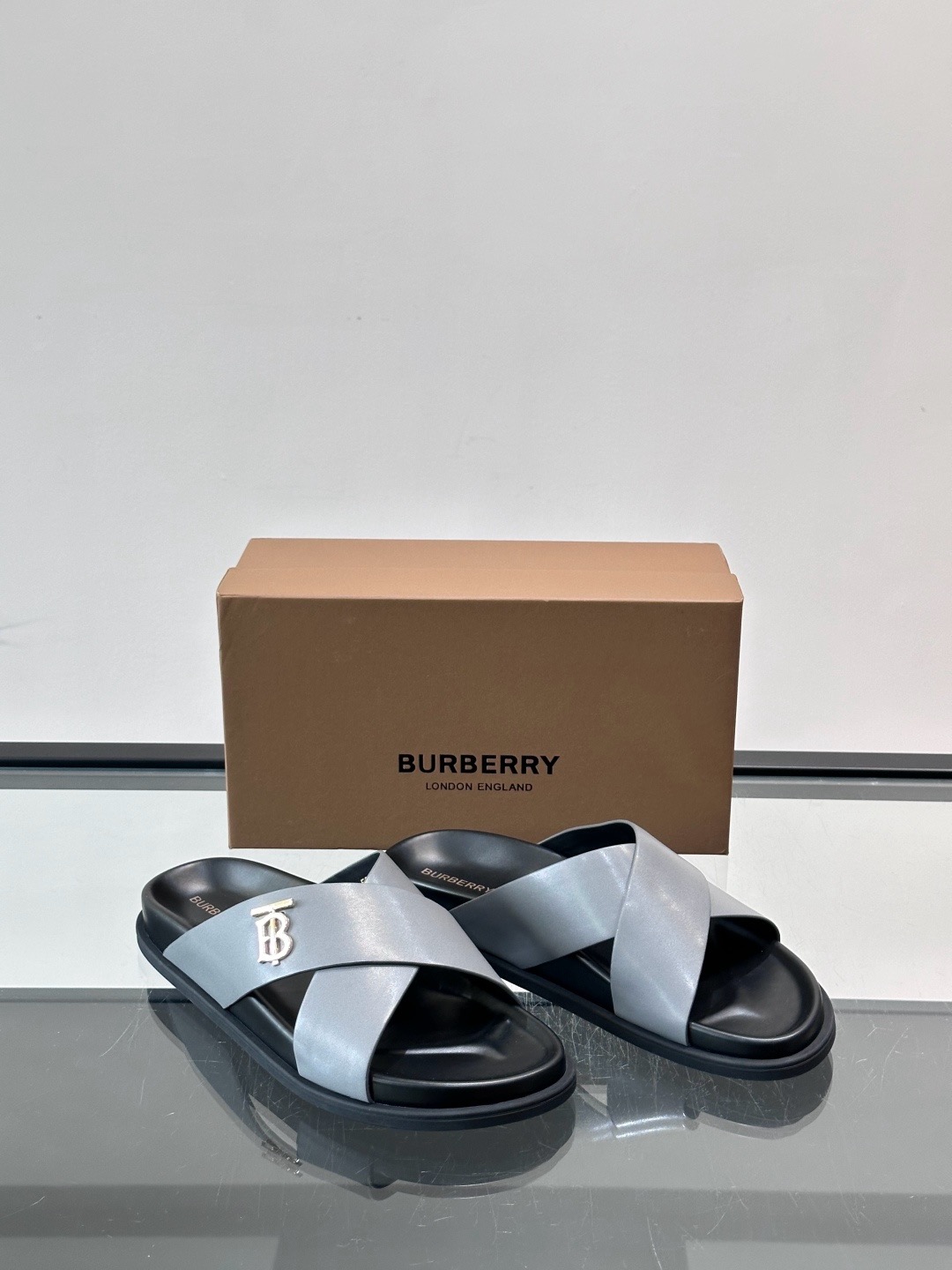 버버리 Burberry 슬리퍼