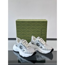 구찌 Gucci Supreme 스니커즈