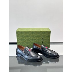 구찌 Gucci 로퍼 슈즈