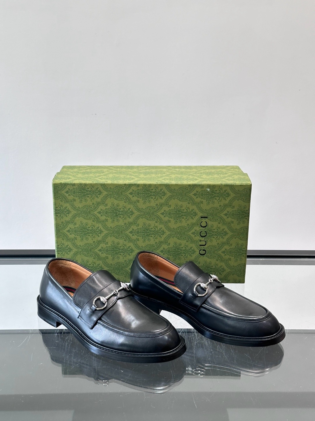 구찌 Gucci 로퍼 슈즈