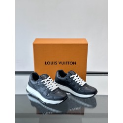 루이비통 Louis Vuitton Run Away 스니커즈