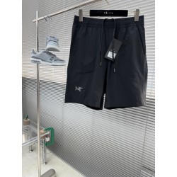 아크테릭스 ARC'TERYX 반바지
